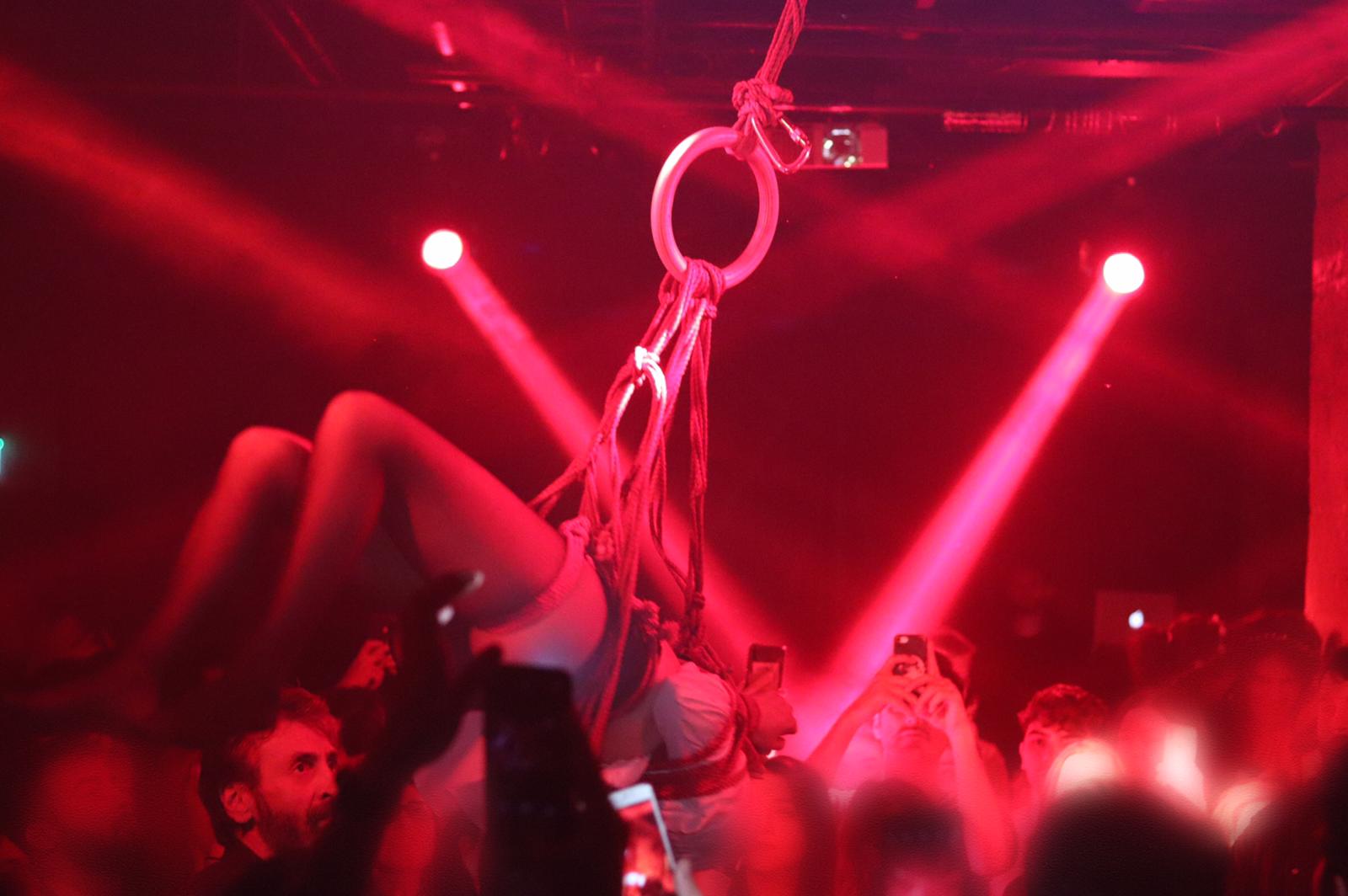 Muhteşem Bir Gece Muhteşem Bir Performans 1 Muhteşem Bir Gece Muhteşem Bir Performans görsel 1