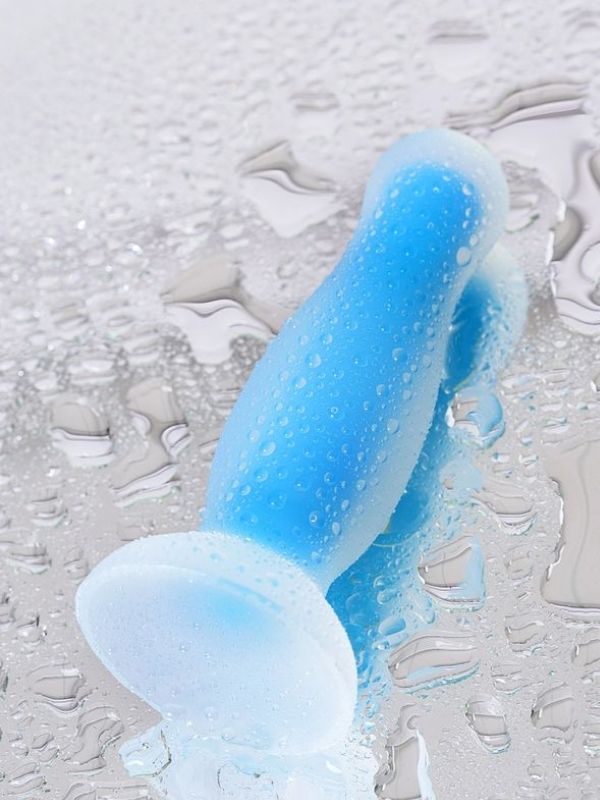 Beyond Kyle Glow Gece Parlayan Anal Plug , Silikon, Şeffaf, 10 cm