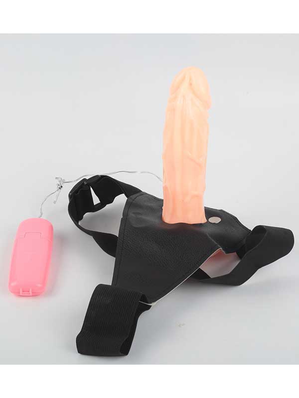 Titreşimli Belden Bağlamalı Realistik Penis Wear 1 Titreşimli Belden Bağlamalı Realistik Penis Wear görsel 1