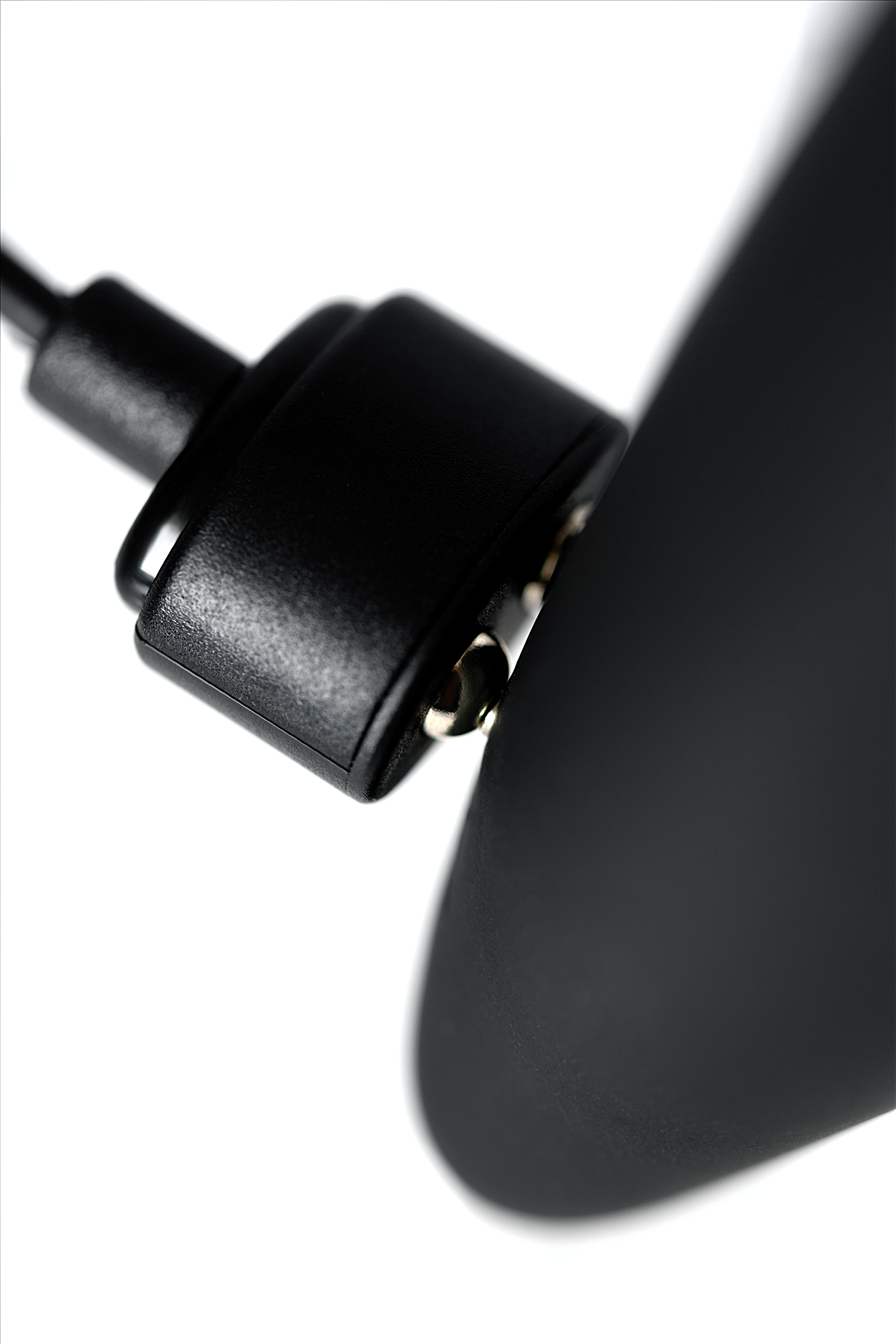 Satisfyer PRO 3 Vakum Dalgası Temassız Klitoral Stimülatör Titreşim, Silikon, Siyah, 14 cm - Görsel 29