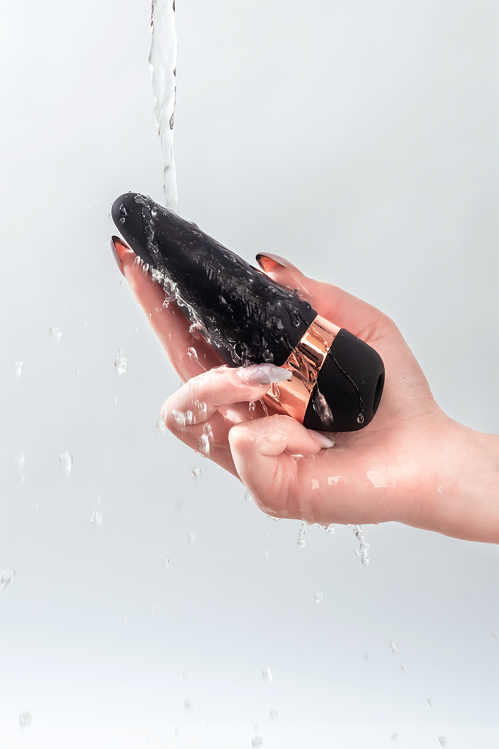 Satisfyer PRO 3 Vakum Dalgası Temassız Klitoral Stimülatör Titreşim, Silikon, Siyah, 14 cm - Görsel 24