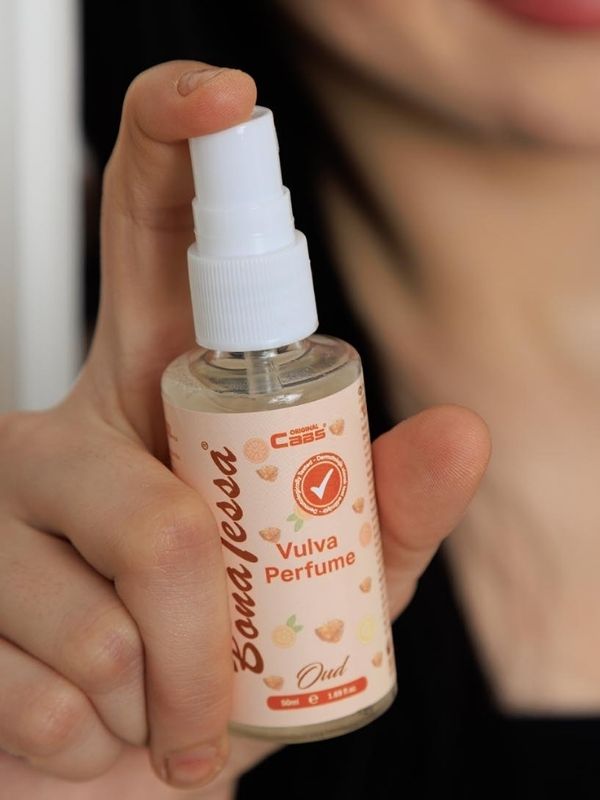 BonaTessa – Peony Kadınlara özel, Alkolsüz, Dış Genital Bölge (Vulva) Parfümü 5 BonaTessa – Peony Kadınlara özel, Alkolsüz, Dış Genital Bölge (Vulva) Parfümü - Image 5
