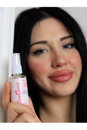 BonaTessa – Peony Kadınlara özel, Alkolsüz, Dış Genital Bölge (Vulva) Parfümü
